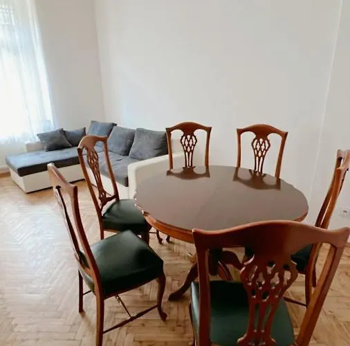 Do-re-mi Hostal