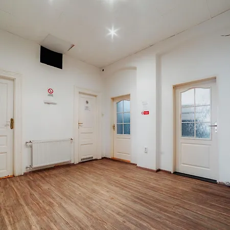 Do-re-mi Hostel