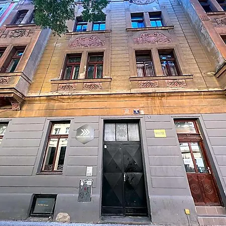 Hostel Do-re-mi *