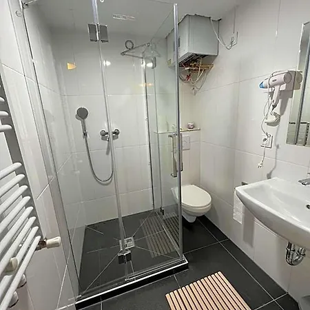 Hostel Do-re-mi