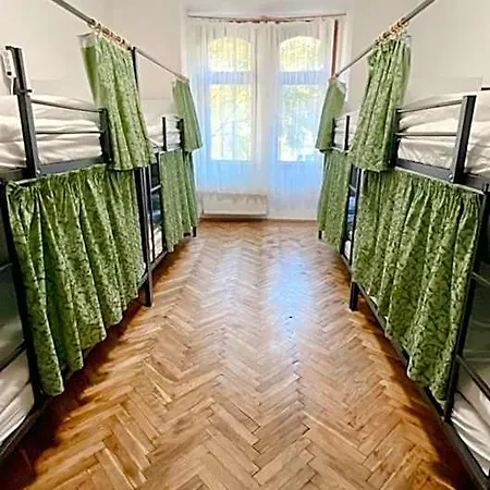Do-re-mi Hostel