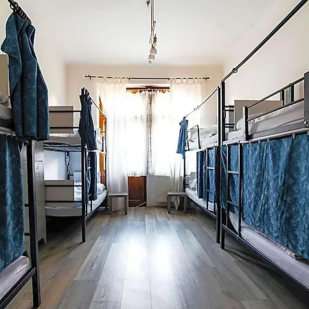 Hostel Do-re-mi *